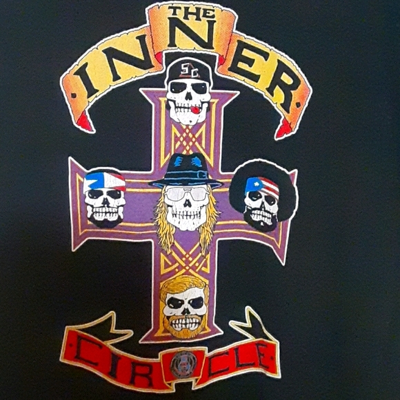 inner circle t shirt aew